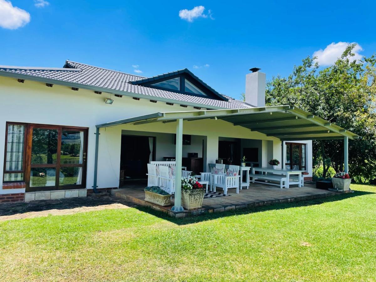 Porterfield Guest House, Champagne Valley Екстериор снимка