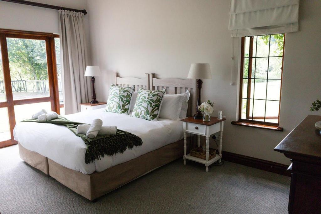 Porterfield Guest House, Champagne Valley Екстериор снимка